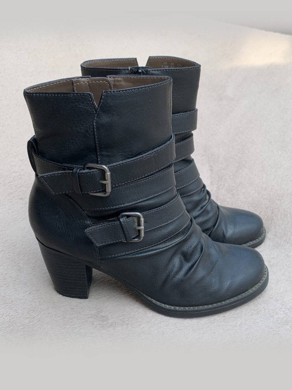 Natural Soul by Naturalizer Carma Faux Leather Buckle Boots Sz 7.5